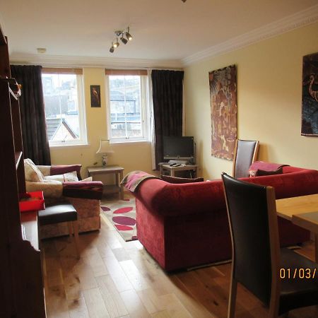 Pamela'S Apartment Edinburgh Luaran gambar